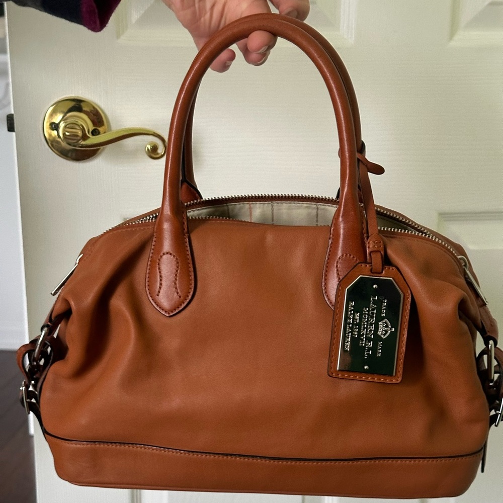 Tan/brown vintage Ralph Lauren hand purse! In great condition and quality!!